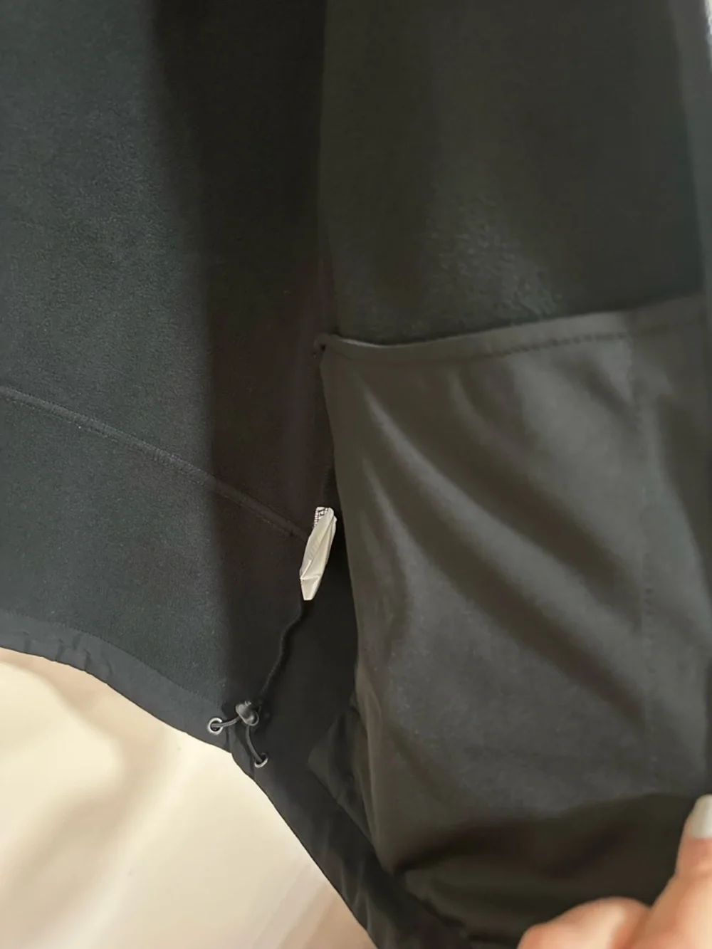 Men’s Lexus Racing Black Softshell Jacket. Size M - Picture 8 of 10